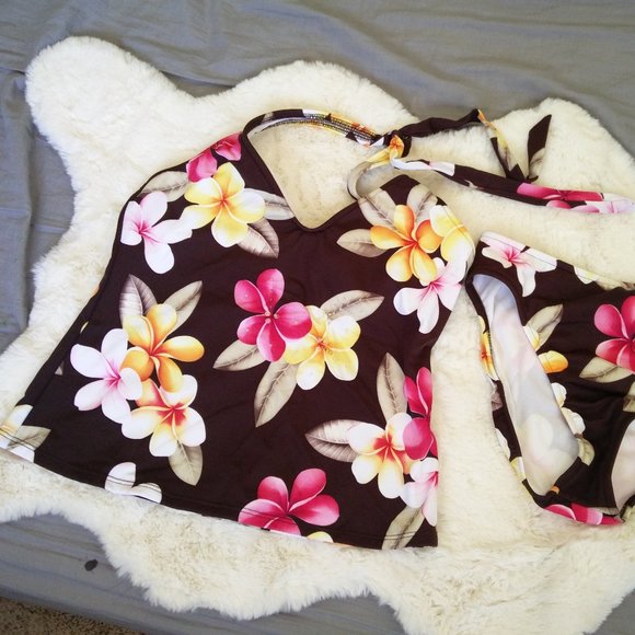 Floral Bikini Swimsuit - Picture 6 of 16